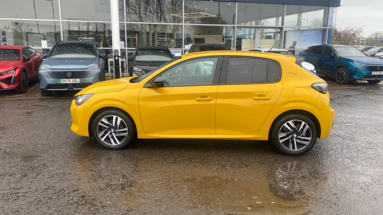 Peugeot 208 1.2 PureTech 100 Allure Premium + 5dr Petrol Hatchback